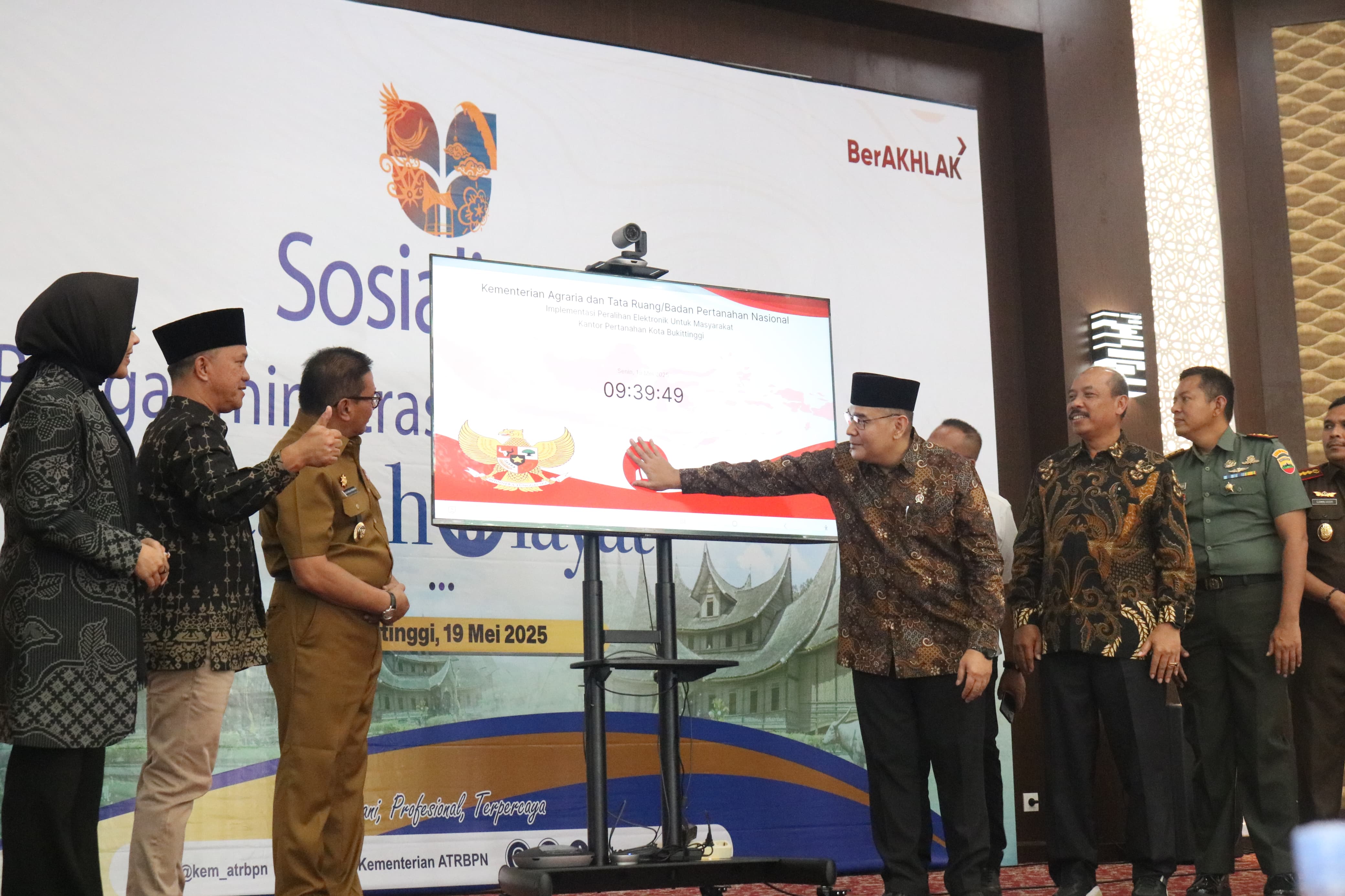 detail news
